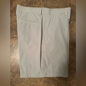 Southern Tide men’s shorts